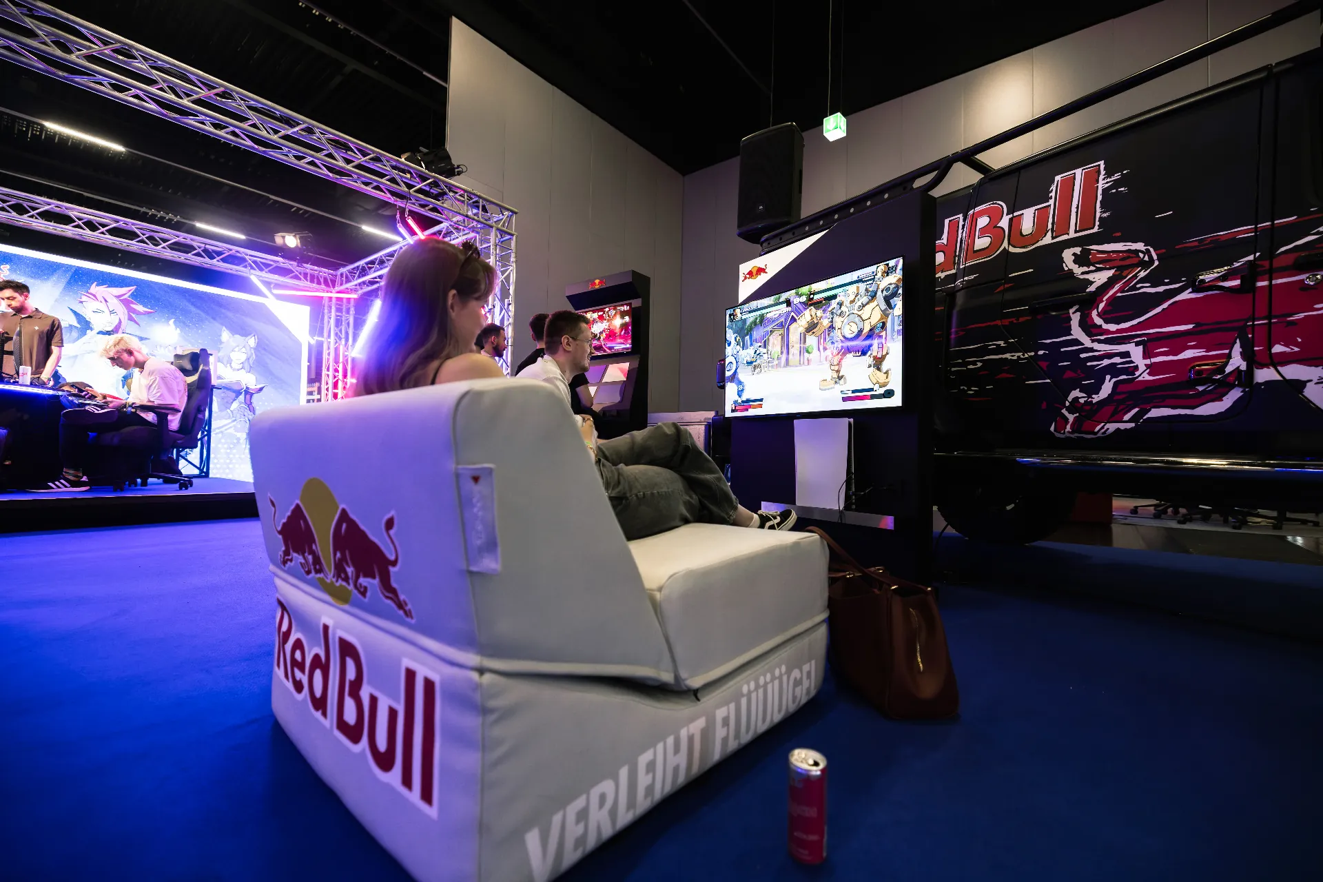 Red Bull x Moonstuff Lounge Setup auf Gaming Event.